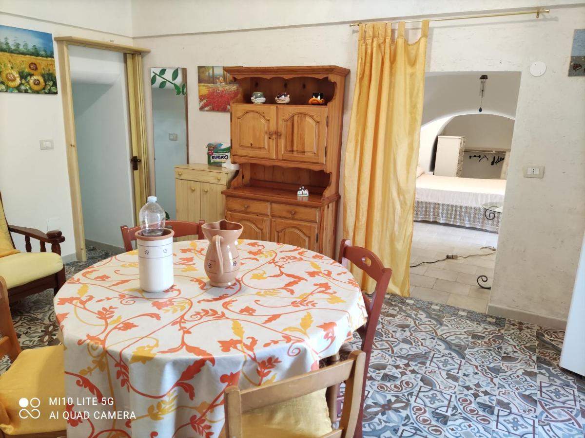 Trullo Sole E Vento Lägenhet Carovigno Exteriör bild